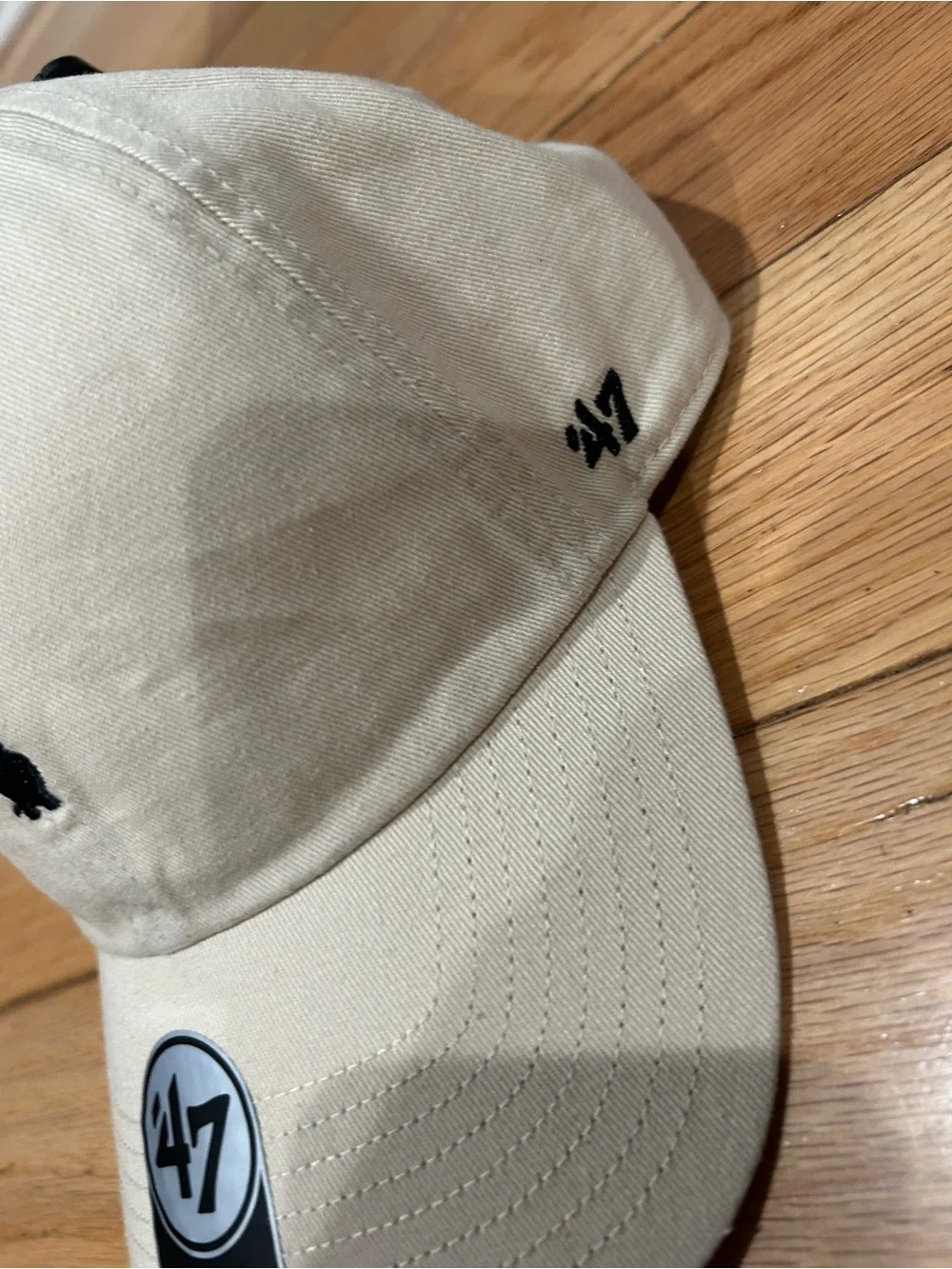 47 Brand Natural / Black Adjustable Baseball Cap with Black Lab